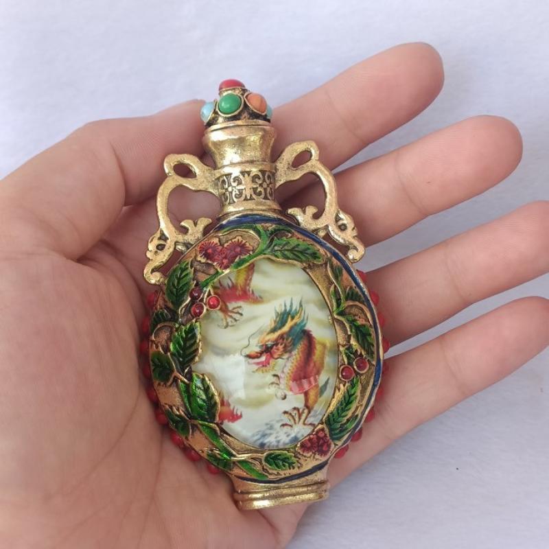 Glow in Dark Dragon Snuff Bott - огляд і ціна Vintage Collectible Bottles